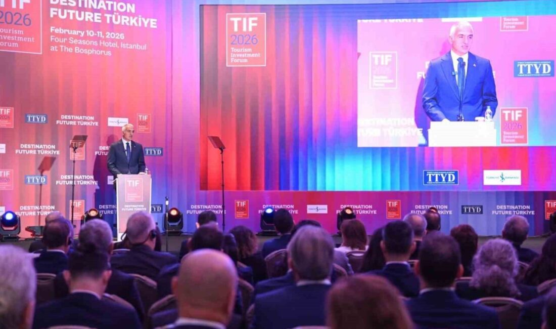 Kültür ve Turizm Bakanı Mehmet Nuri Ersoy, “Turizm gelirlerinde 2017’de