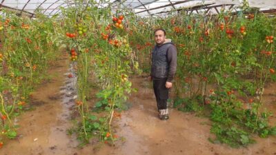 Antalya’nın Kumluca ilçesinde sabaha karşı etkili olan sağanak yağış ve
