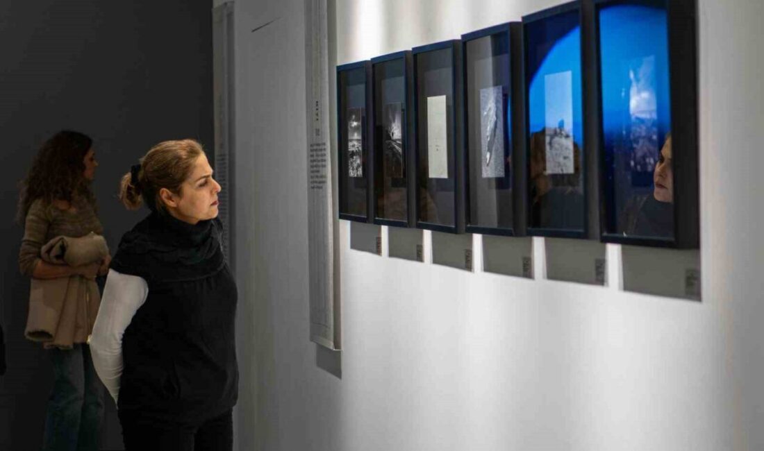 Ada Modern Sanat Galerisi, edebiyat ile fotoğrafı buluşturan özel bir