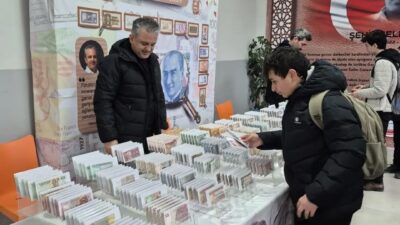 Kütahya’da öğrenciler, bu kez tarihe paralar üzerinden yolculuk yaptı. Kütahya