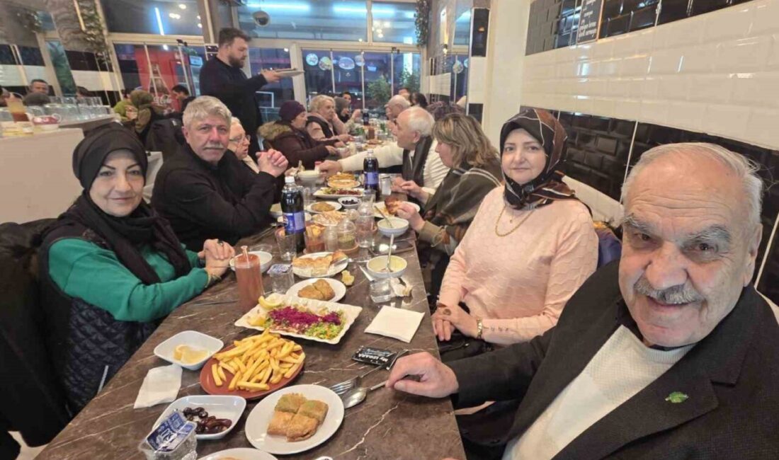 Kütahya Kent Konseyi Kültür ve Sanat Merkezi tarafından iftar programı