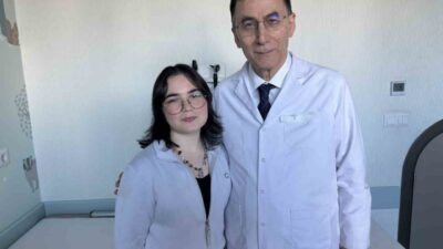 İSTANBUL (İHA) – Lenf kanserini yenen 19 yaşındaki Melis Çelenk,