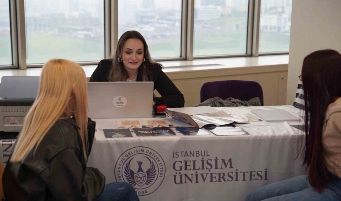 İstanbul Gelişim Üniversitesi’nin Lise Kış Akademisi’nde 500’ün üzerinde öğrenci kampüste