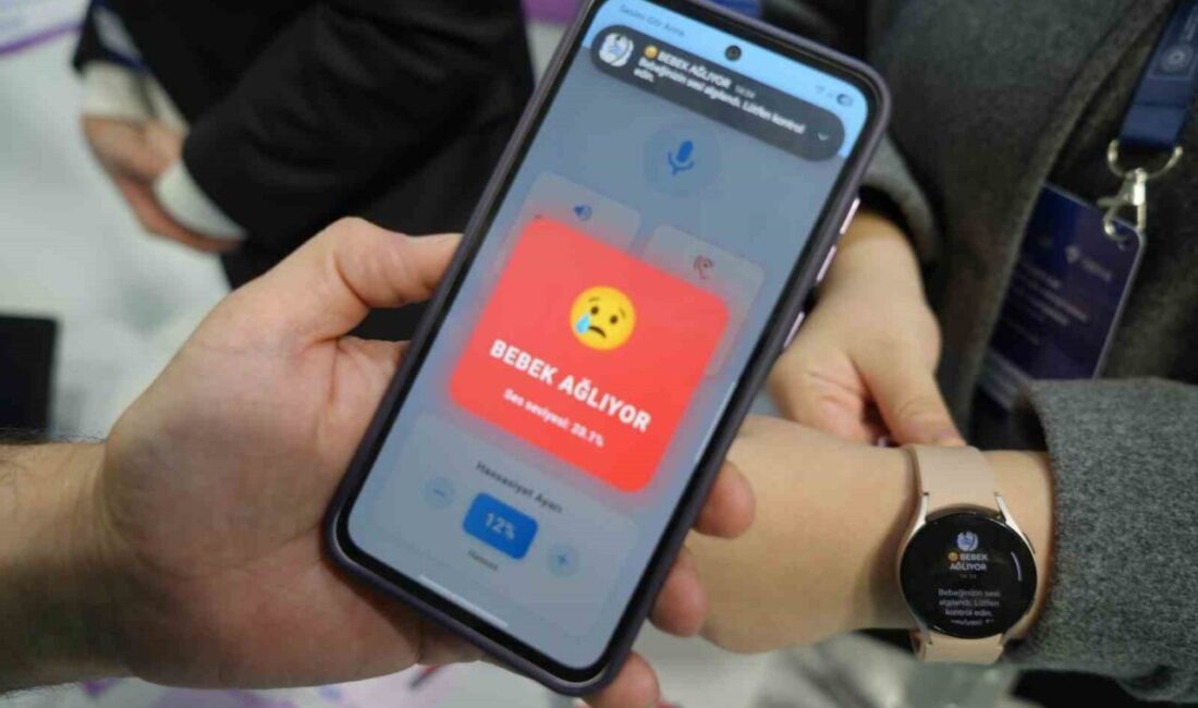 Samsun’da lise öğrencileri, işitme engelli annelerin bebeklerinin ağlama sesini fark