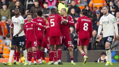 İngiltere Premier Lig’de West Ham United’ı konuk eden Liverpool, mücadeleden