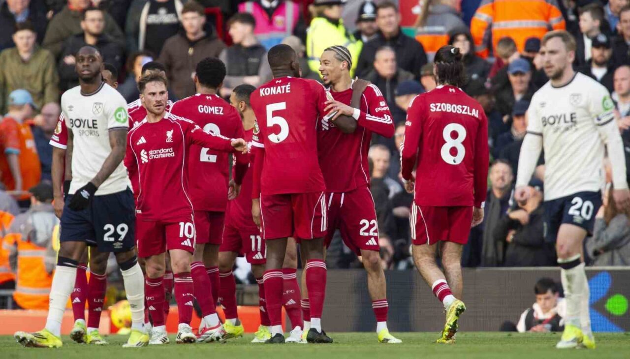 İngiltere Premier Lig’de West Ham United’ı konuk eden Liverpool, mücadeleden