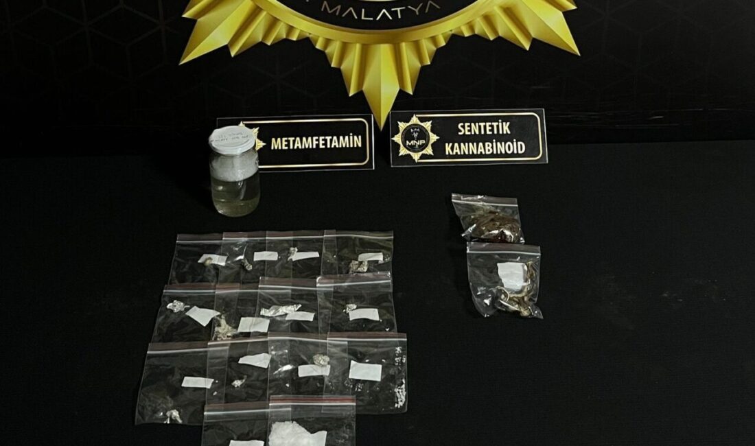 Malatya’da polis ekiplerince sokak satıcılarına yönelik düzenlenen operasyonda çeşitli tür