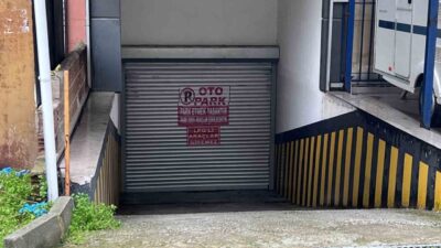 Manisa’nın Yunusemre ilçesinde bir şahıs, bir apartmanın yer altı otopark