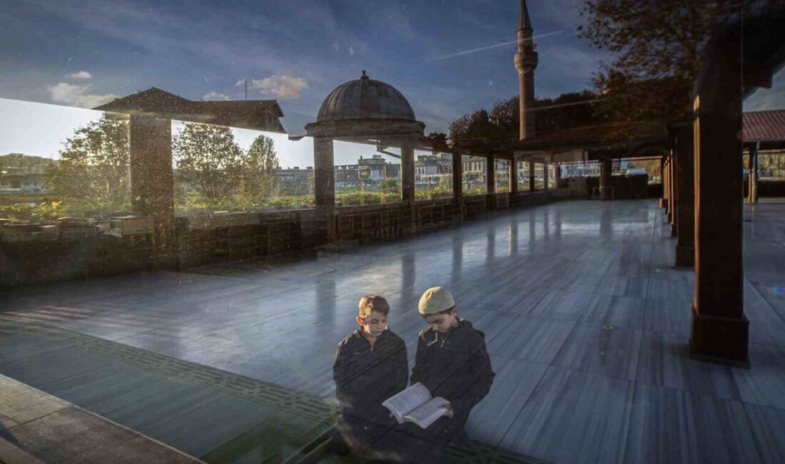 Manisa Merkezefendi Devlet Hastanesi’nde görev yapan sağlık teknikeri İsmail Aybey’in