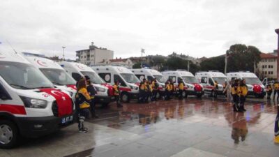 Sağlık Bakanlığı tarafından Manisa’ya tahsis edilen 8 yeni ambulansın teslim