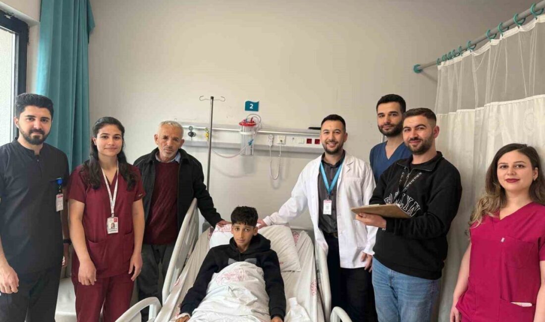 Şırnak’ta yaşayan 12 yaşındaki Mehmet Nurullah Aslan, Mardin’de gerçekleştirilen laparoskopik