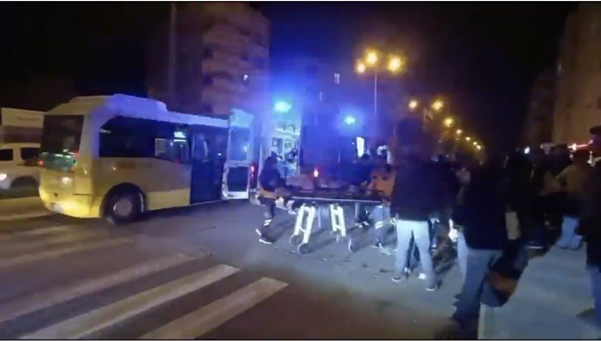 Mardin’in Nusaybin ilçesinde motosikletin çarptığı kadın yaralandı. Kaza ,Mardin Yolu