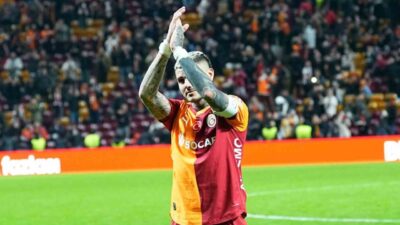 Galatasaray’ın Arjantinli futbolcusu Mauro Icardi, İstanbulspor maçıyla sarı-kırmızılılarda 73. golünü