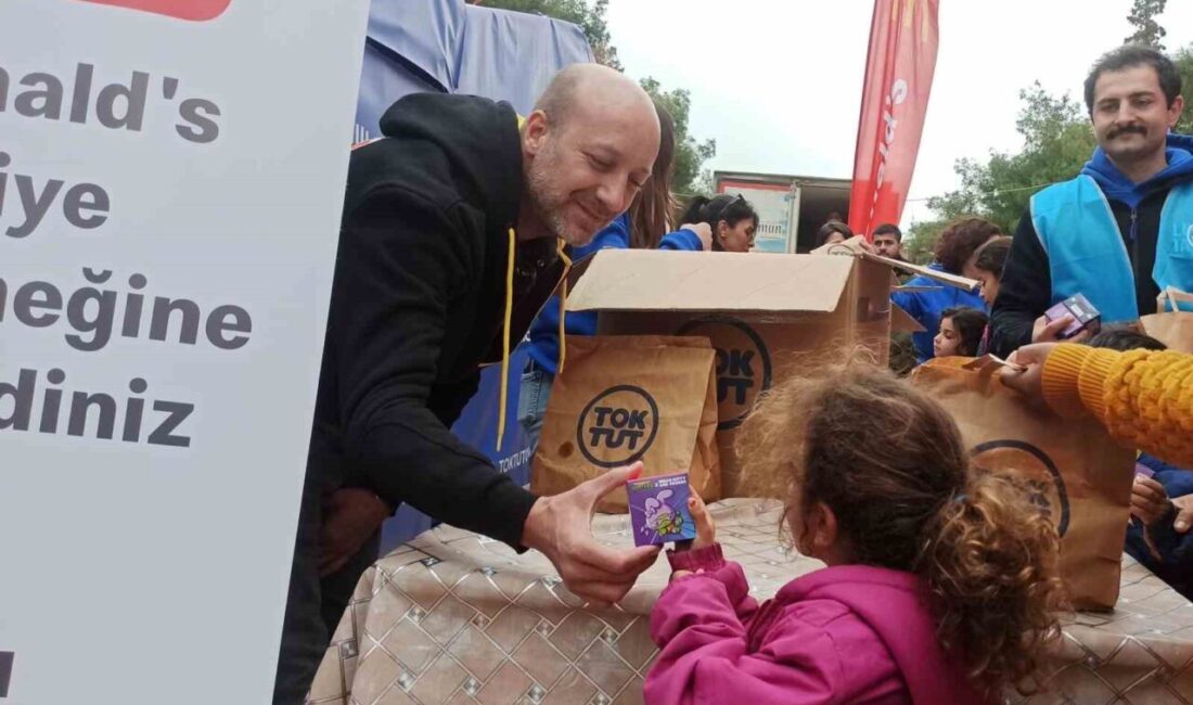 TOKTUT Derneği, Ramazan ayı kapsamında Hatay’ın Kırıkhan ilçesindeki konteyner kentlerde