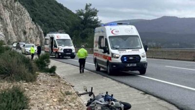 Muğla-Antalya karayolu Menteşe Devrant mevkiinde meydana gelen tek taraflı motosiklet