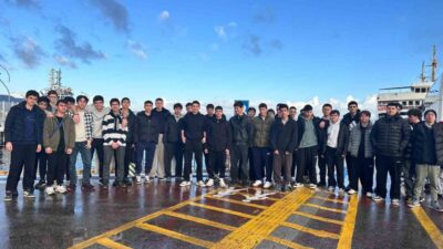 Menteşe Uluslararası Gençlik Merkezi gönüllüleri, “Bir Destandır Çanakkale” programı ile