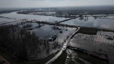 Bulgaristan’daki yağışlar ve kar erimeleri sonrası debisi artan Meriç Nehri’nin