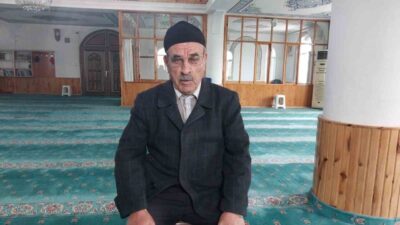 Mersin’in Mut ilçesinde 72 yaşındaki Osman Semizer, hafızlık sınavını Türkiye