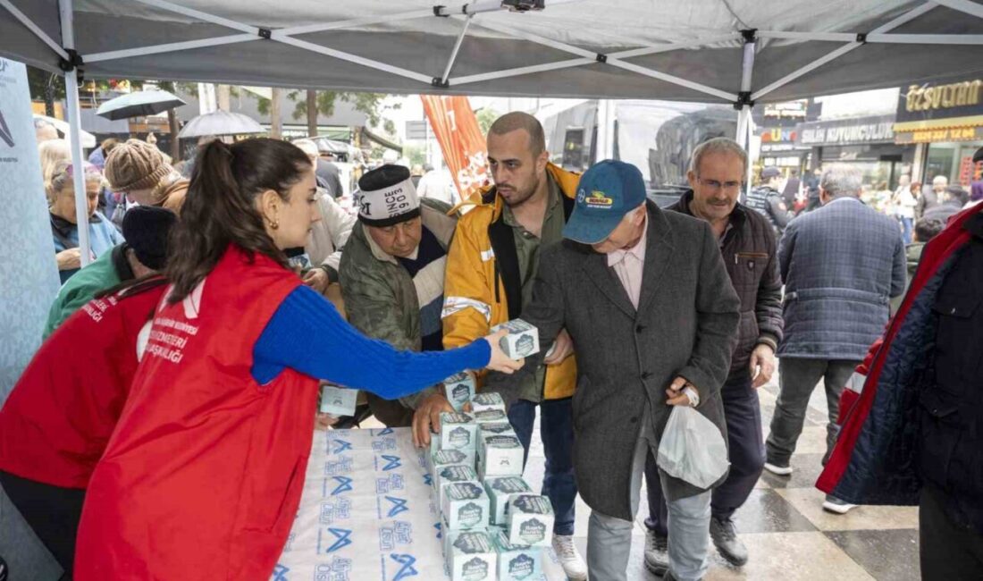 Mersin Büyükşehir Belediyesi, Berat Kandili dolayısıyla kent genelinde 13 ilçede,