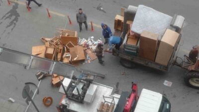 Mersin’in merkez Akdeniz ilçesinde çevre sakinlerinin uzun süredir şikayet ettiği