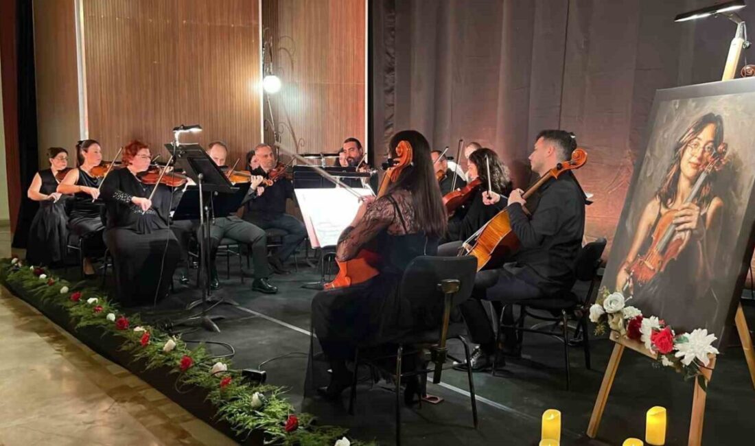 Mersin’de 18 yaşında trafik kazasında hayatını kaybeden keman sanatçısı Laçin