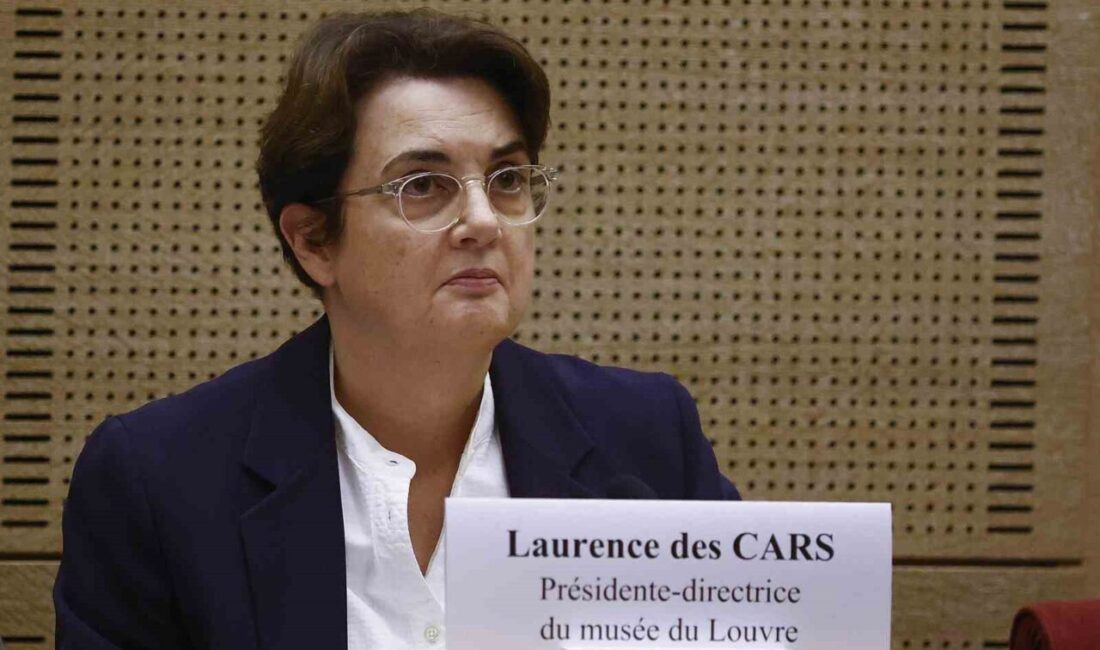 Fransa’da milyonlarca euroluk soygunun gerçekleştirildiği Louvre Müzesi’nin Müdürü Laurence des