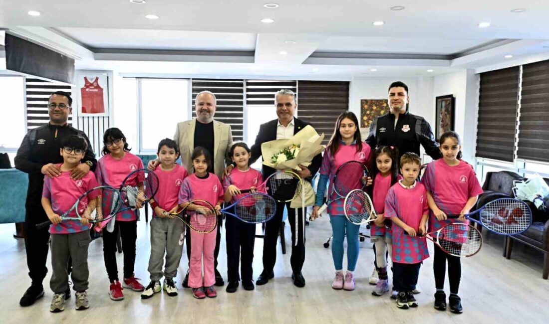 Muratpaşa Belediyesi 6-12 yaş grubu Tenis Performans Takımı, Muratpaşa Belediye