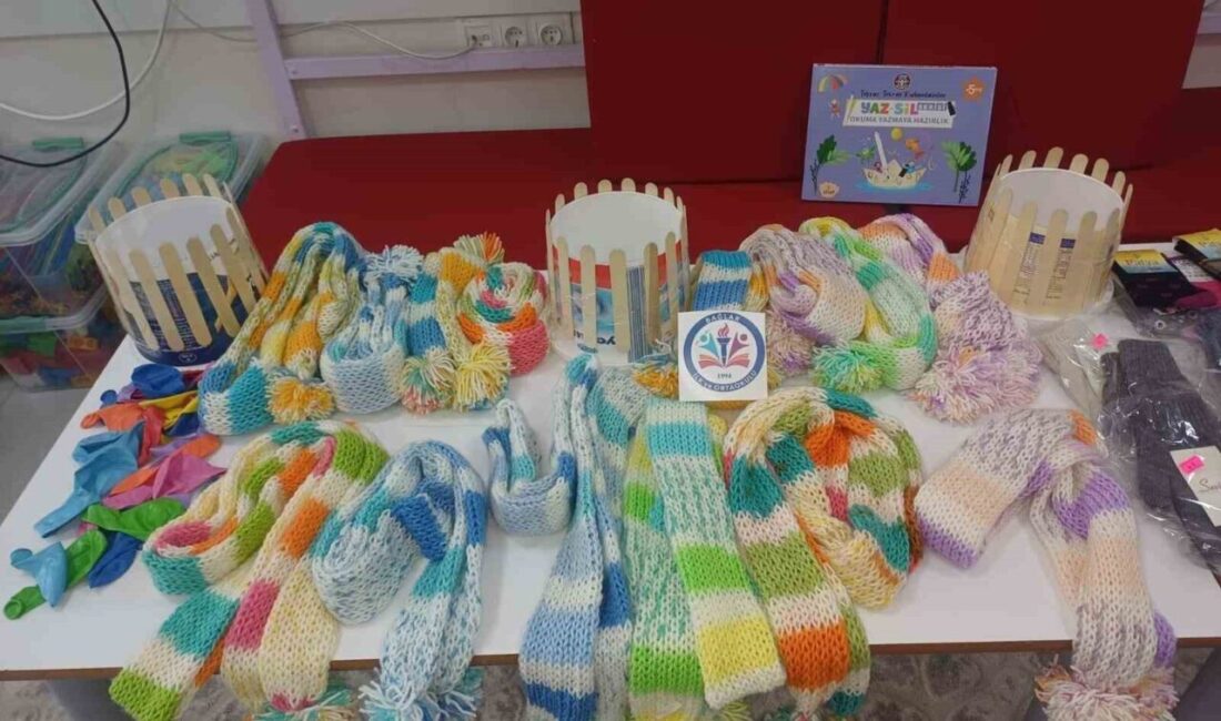 Eğirdir Bağlar İlkokulu anasınıfı öğrencileri, 6 Şubat depremlerinden etkilenen akranları