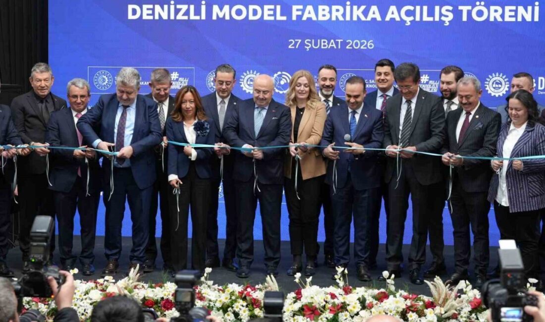 Denizli Model Fabrika açılışına katılan Sanayi ve Teknoloji Bakanı Mehmet