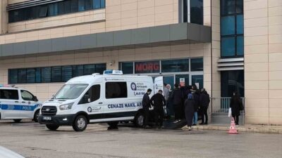 Antalya’da motosikletli genç geçirdiği trafik kazası sonrası kaldırıldığı hastanede hayatını