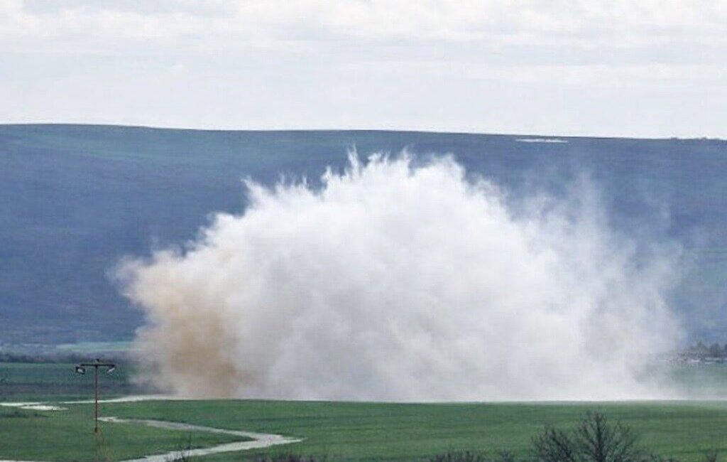 Tekirdağ’ın Muratlı ilçesinde çevreyolu üzerinde su hattında patlama meydana geldi.