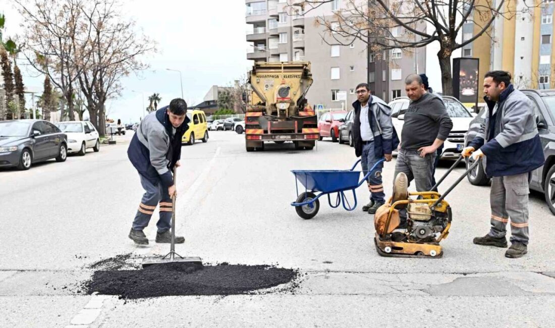 Antalya Muratpaşa Belediyesi, şiddetli yağışların ardından ilçe genelinde tahrip olan