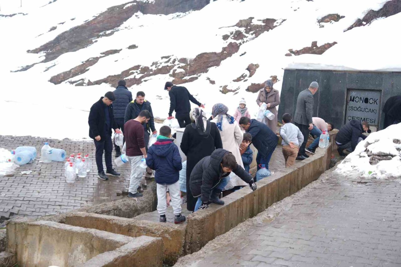Muş İl Sağlık Müdürlüğünün kent merkezindeki içme suyunda bazı değerlerin