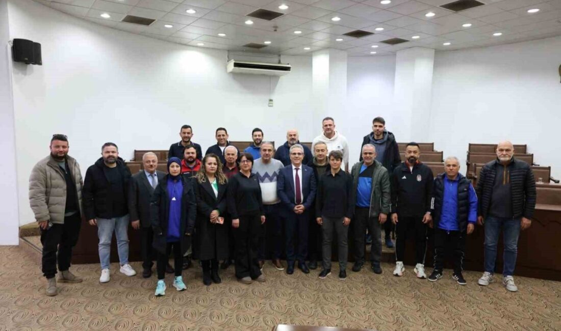 Nazilli Belediye Başkanı Dr. Ertuğrul Tetik, ilçede faaliyet gösteren amatör