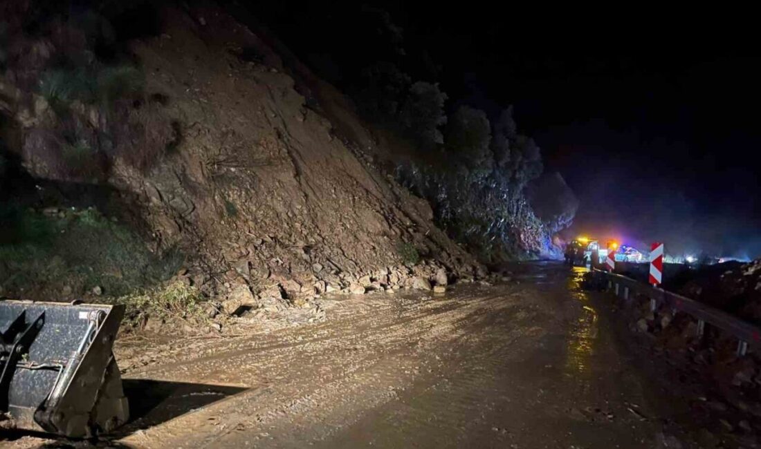 Nazilli Belediyesi Fen İşleri Müdürlüğü ekipleri, ilçede etkili olan aşırı