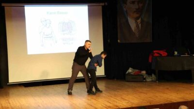 Nazilli Belediyesi Afet ve Acil Durum Birimi(NAFAD) tarafından 6 Şubat