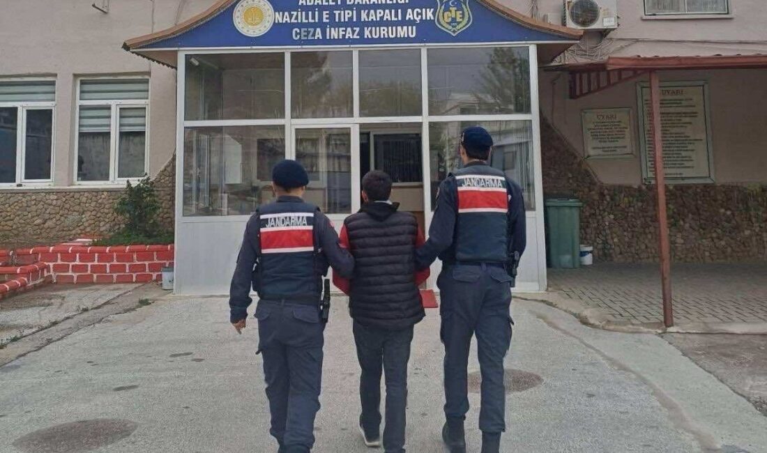 Aydın’ın Nazilli ilçesinde dolandırıcılık suçundan aranan ve hakkında 5 yıl