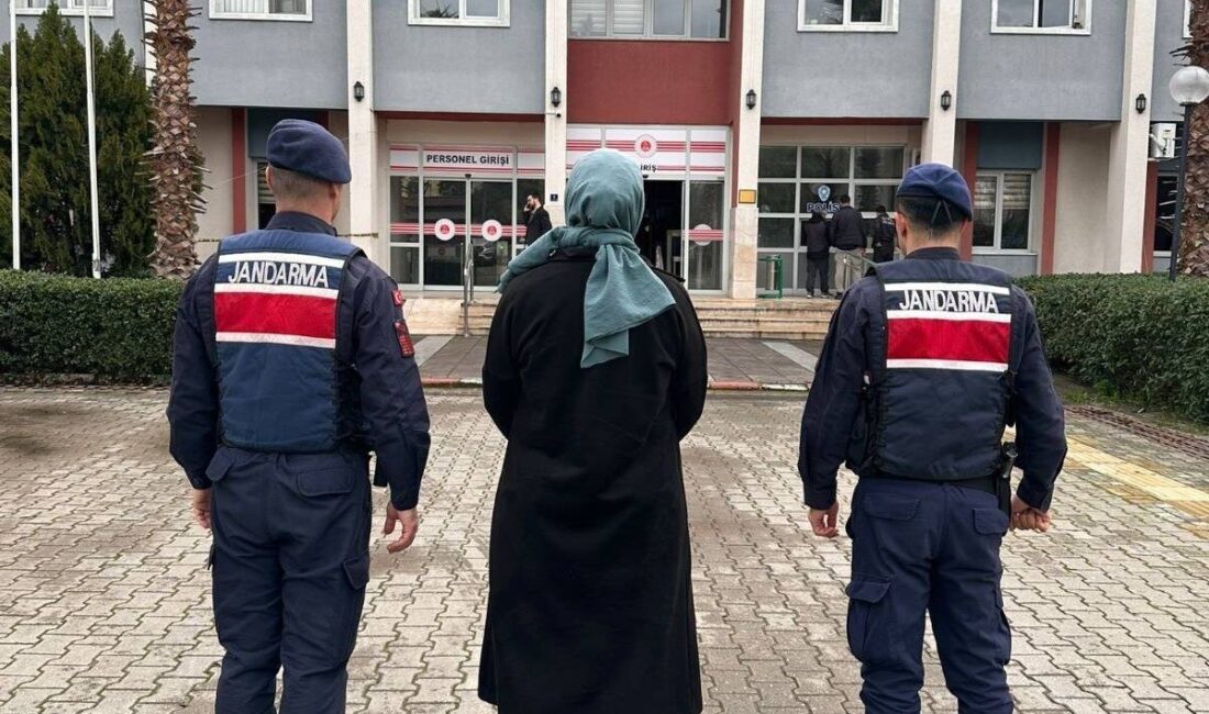 Aydın’ın Nazilli ilçesinde FETÖ/PDY terör örgütüne üye olmak suçundan aranan