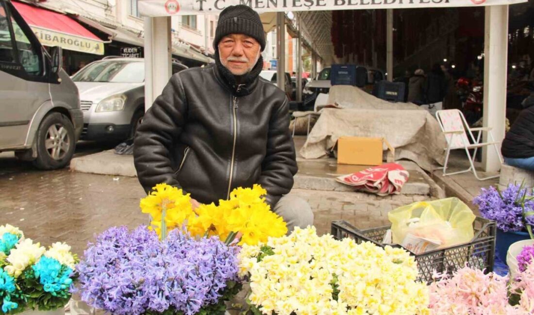 Muğla’nın Menteşe ilçesinde kurulan semt pazarında baharın habercisi nergis ve