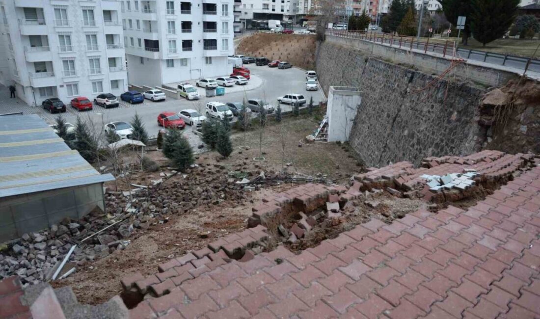 Nevşehir’de yaklaşık 15 metre yüksekliğindeki istinat duvarı çöktü. Olay, Güzel