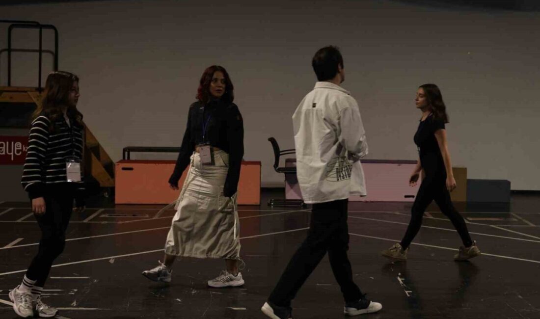 Nilüfer Kent Tiyatrosu’nun (NKT) genç yetenekler için hayata geçirdiği “Genç