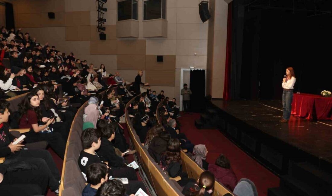 Nilüfer Belediyesi’nin düzenlediği “Çocuklara Kitap Söyleşileri”nin konuğu Melis Sena Yılmaz