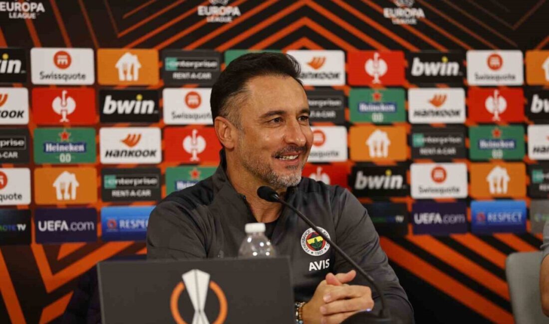 Fenerbahçe’nin UEFA Avrupa Ligi’ndeki rakibi Nottingham Forest, teknik direktörlük görevine