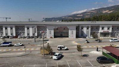 Kahramanmaraş merkezli depremlerin yıkıma neden olduğu Gaziantep’in Nurdağı ilçesinde, 9