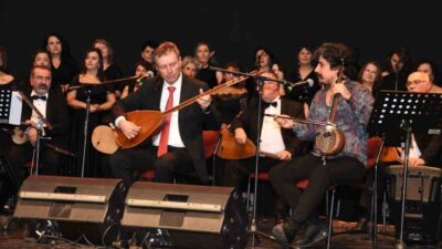 ‘Odunpazarı Halk Eğitimi Merkezi Türk Halk Müziği Korosu 52. Yıl