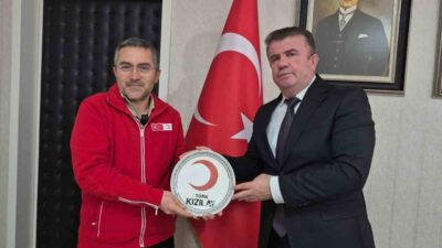 Bartın’da çıraklık eğitim merkezinde eğitim alan öğrenciler, maaşlarından beriktirdikleri 30