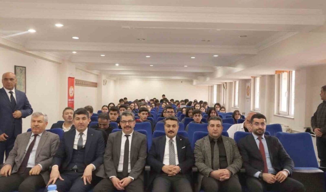 Sivas Lisesi’nde “Suyun İzinde” projesi kapsamında suyun bilinçli kullanımı ve