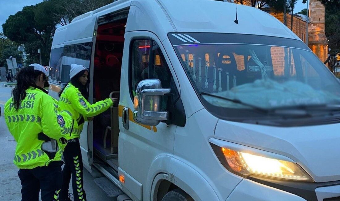 Manisa’da okul servislerine yönelik yapılan kapsamlı denetimlerde kusurlu bulunan 5