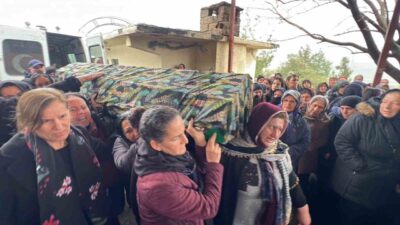 Kahramanmaraş’ta boğularak öldürülen 2 çocuk annesi düzenlenen cenaze törenin ardından