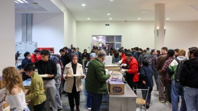 Ondokuz Mayıs Üniversitesi’nde (OMÜ) Ramazan ayının ilk günü dolayısıyla iftar